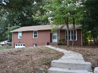 916 Anne Ave, Winston Salem, NC 27127