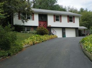 170 Beaver Rd, Jeannette, PA 15644