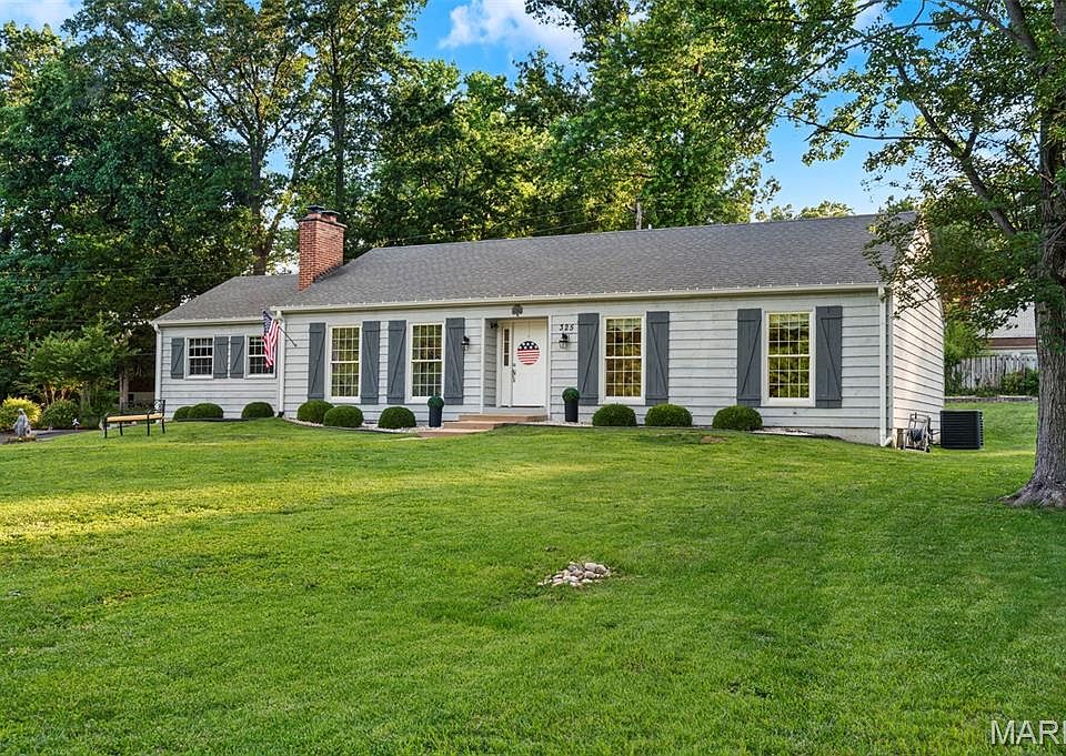 1st image of 325 Nantucket Dr