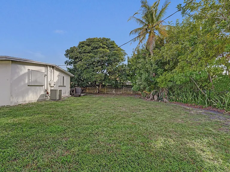 3322 McKinley St — Photo 60