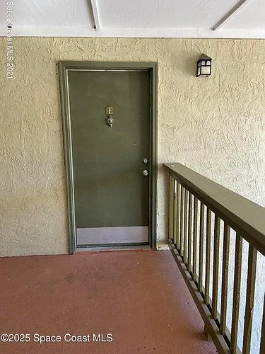 3570 Sable Palm Ln E Photo 1