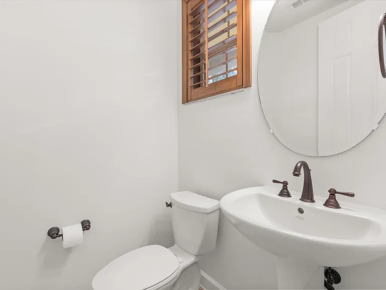 1125 Bolton Pl #A — Photo 5
