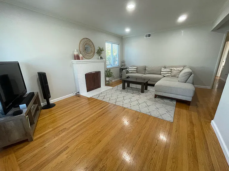 36483 Coronado Dr — Photo 3