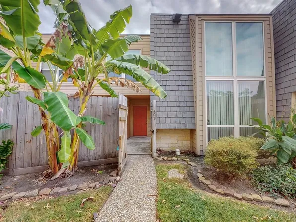 16120 Stuebner Airline Rd APT 107, Spring, TX 77379