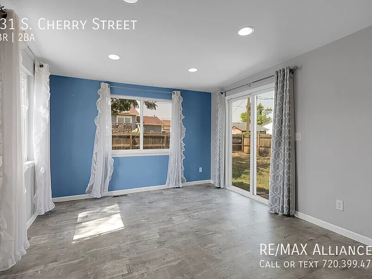 231 S Cherry St — Photo 16