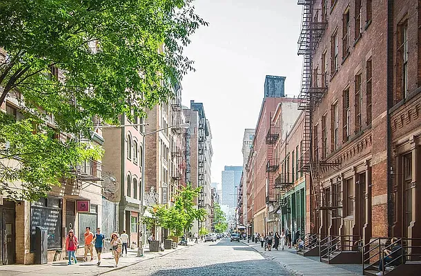 Rented by REAL New York | media 19