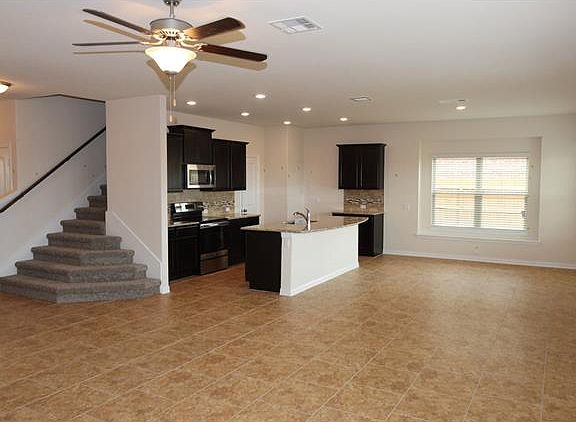 5th image of 3903 Ozark Dr