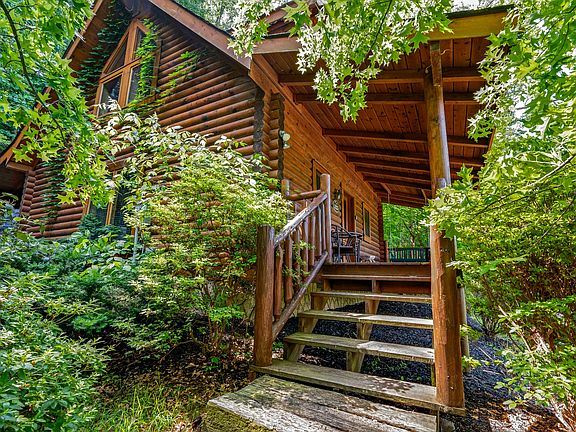 4th image of 3225 Smoky Ridge Way