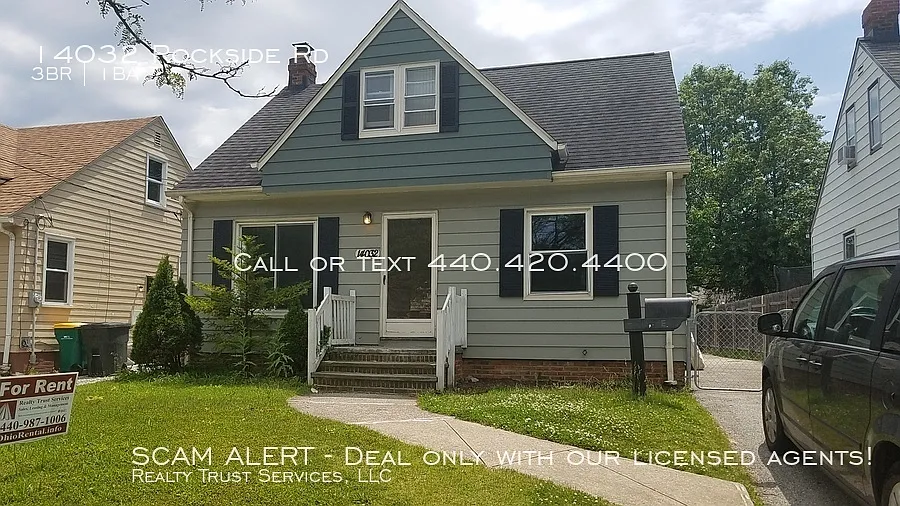 14032 Rockside Rd photo 1