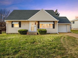 2548 L St SW, Cedar Rapids, IA 52404