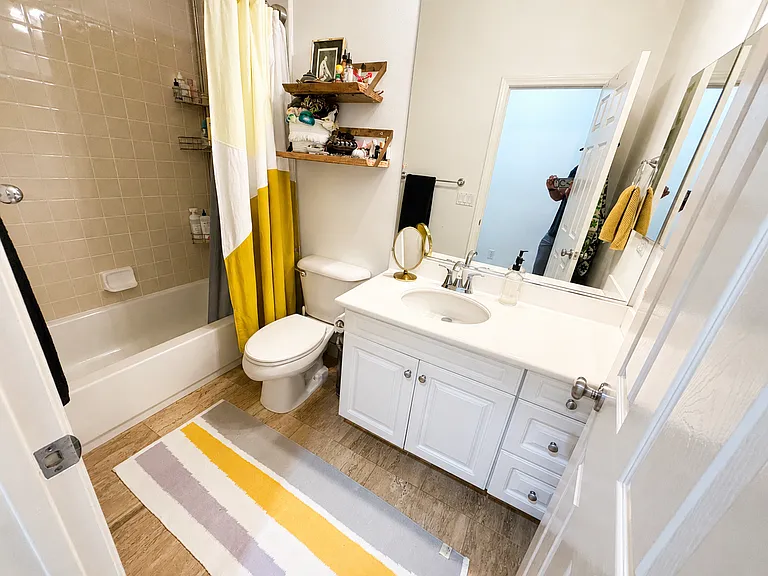 656 Seaward Ave — Photo 13