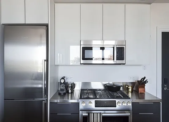 Rented by Two Trees | media 39