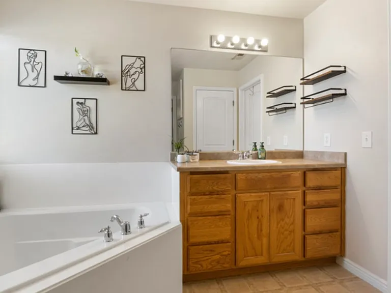 12238 S Madison View Dr — Photo 11