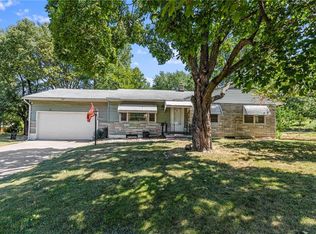 5401 Northern Ave, Raytown, MO 64133