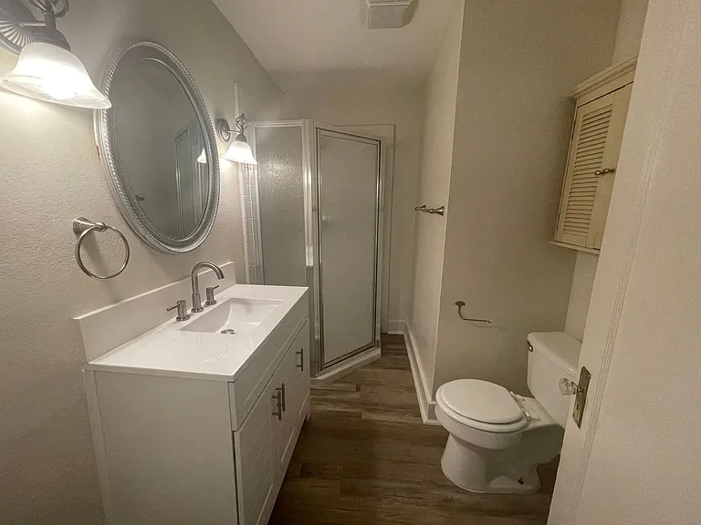 3320 W 5th St — Photo 25