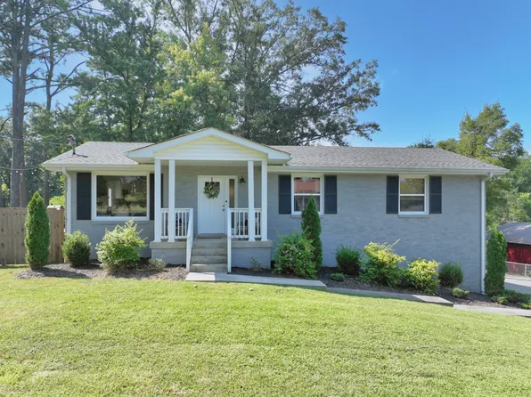 710 Overlook Dr, Mount Juliet, TN 37122