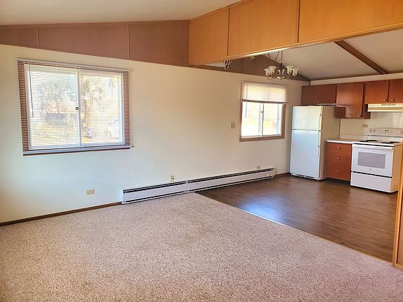 2nd image of 1455 Hampshire St #B