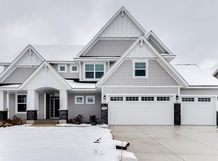 7574 Urbandale Ln N, Maple Grove, MN 55311