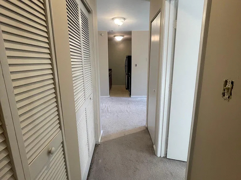 30 Wild Oak Ln #301 — Photo 21
