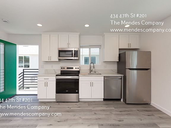 4th image of 434 47th St #201