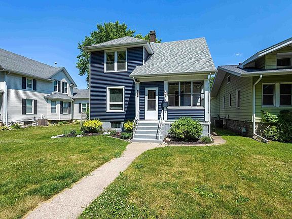 2nd image of 2415 Tremont Ave