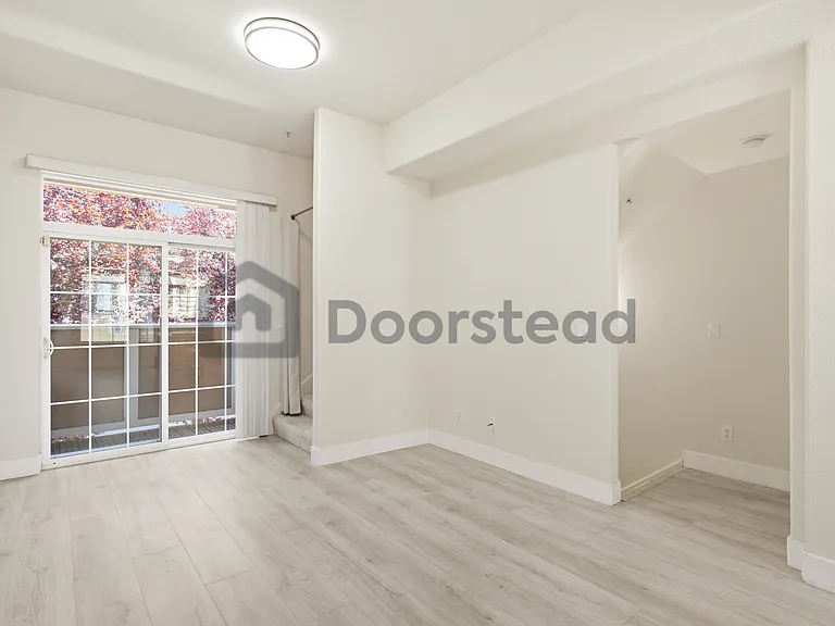 2414 Falk Ct — Photo 11