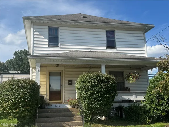 309 4th St, Beverly, OH 45715
