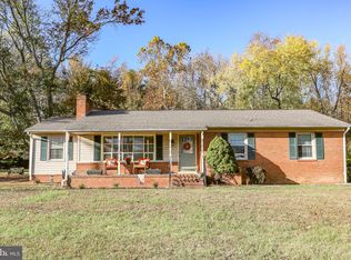 148 Sanford Dr, Fredericksburg, VA 22406