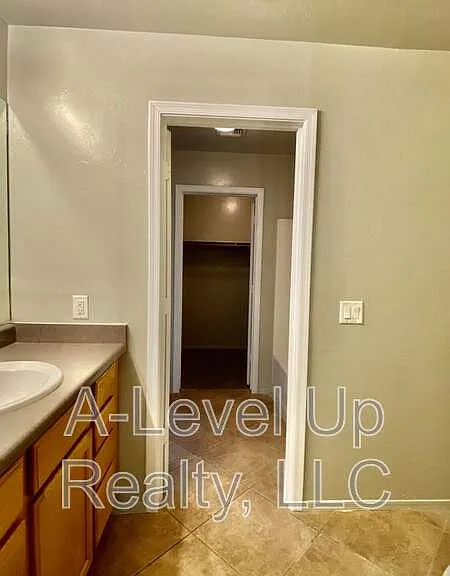 721 W Flaming Arrow Dr — Photo 16