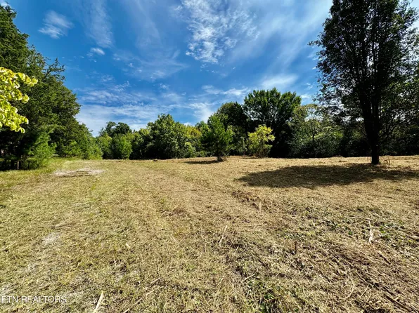 8216 Norris Fwy, Knoxville, TN 37938