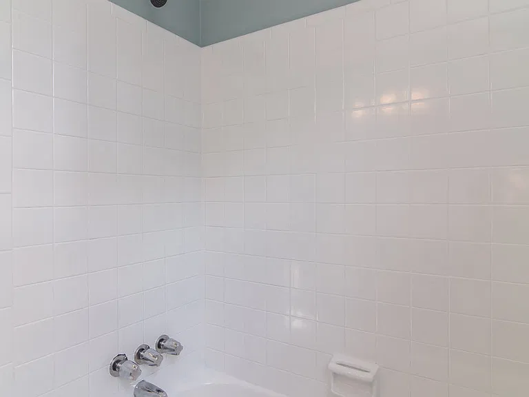 270 McGavock Pike #A — Photo 8
