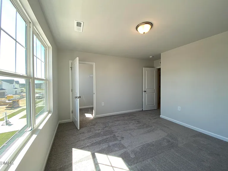 1149 Matterhorn Dr — Photo 39