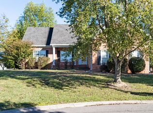 2774 Landcashire Ct, Thompsons Station, TN 37179