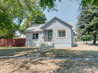 324 4th St, Cheney, WA 99004
