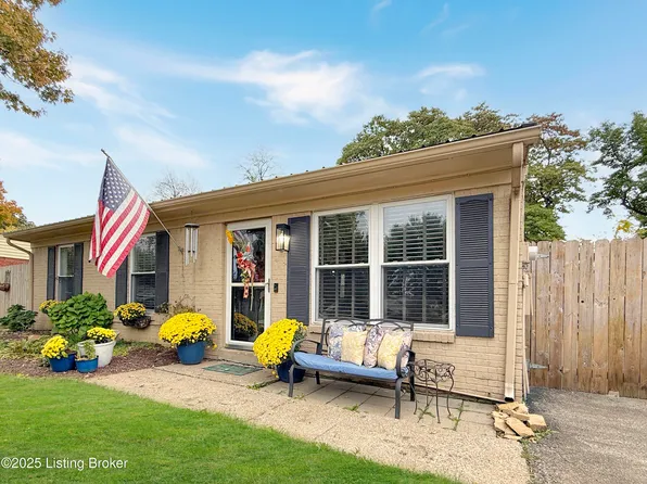 229 E Blue Jay Rd, Louisville, KY 40229