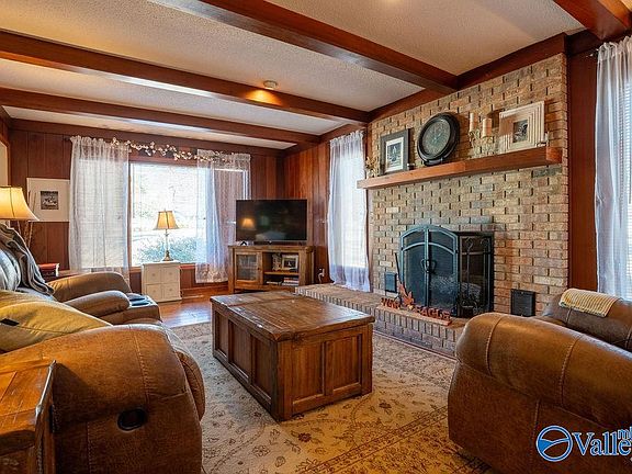 5th image of 6005 Golf Rd NW