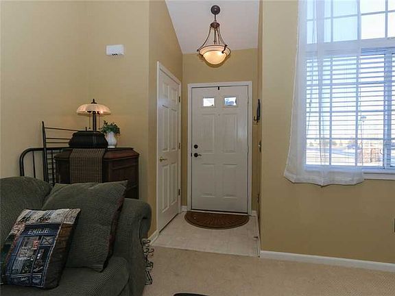 2nd image of 5919 Marina View Ln