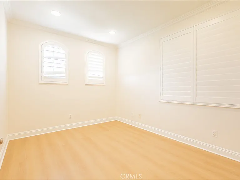 5036 Heritage Dr — Photo 15