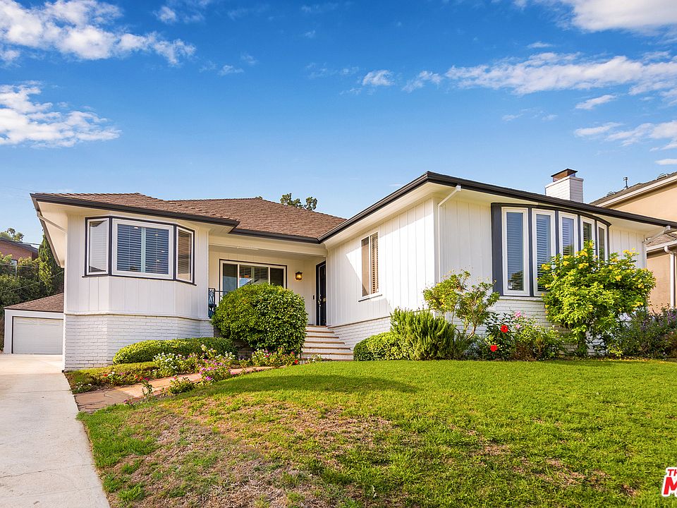 1st image of 2209 S Beverly Dr
