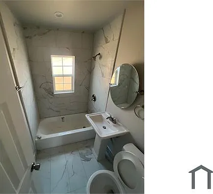 9518 Avalon Blvd #1 — Photo 5