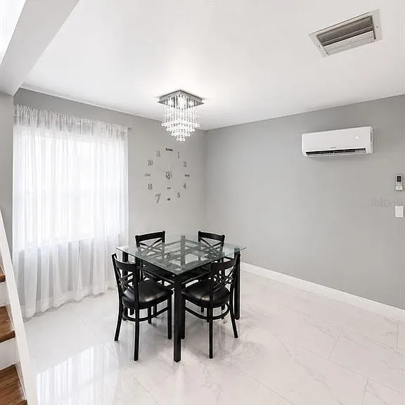 5124 Springwood Dr — Photo 4