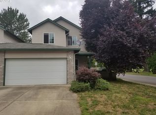 587 34th St, Washougal, WA 98671