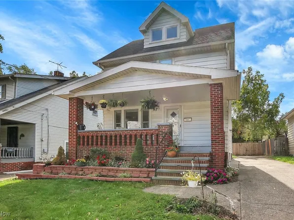 2501 Roanoke Ave, Cleveland, OH 44109
