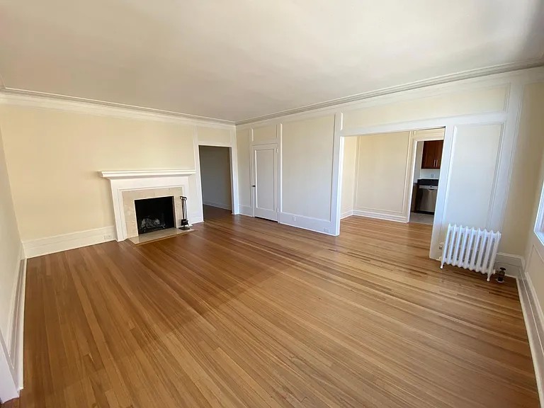 Crestview Apartments — Photo 50