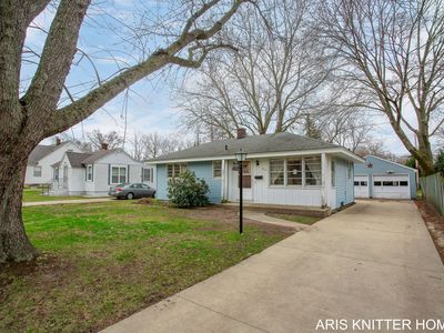86 E 34th St, Holland, MI, 49423