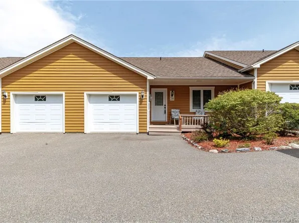 38 Merritt Hill Rd, Quispamsis, NB E2E 6A1