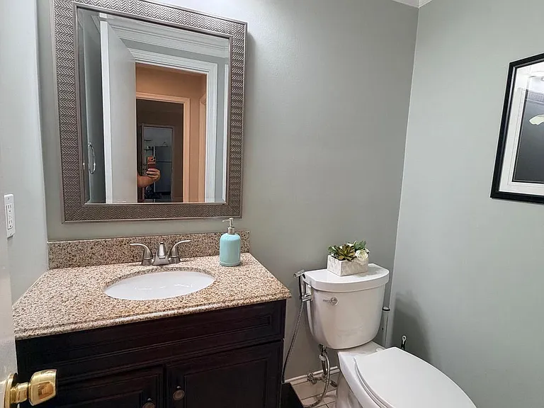 10802 Hunt Club Rd — Photo 19