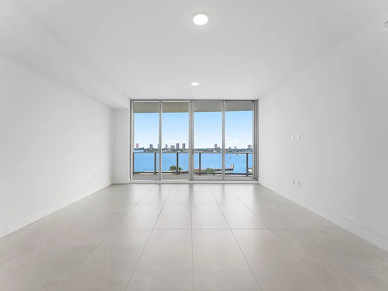 220 Lake Shore Dr #1006 — Photo 9