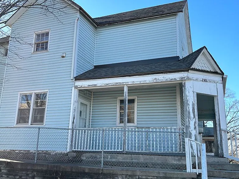 2301 Q St #A-B — Photo 7