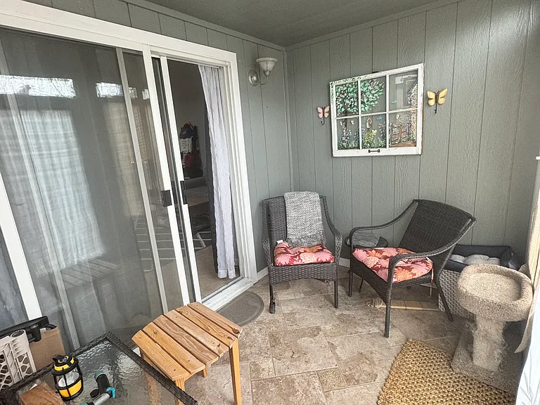 1518 Legend Trail Dr #B — Photo 11